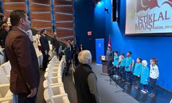 New York'taki Türkevi'nde çocuklar için "İstiklal Marşımızı Güzel Okuma" yarışması düzenlendi