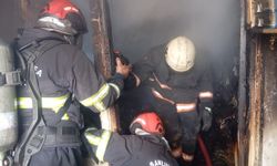 Şanlıurfa'da evde çıkan yangında bir kişi dumandan etkilendi