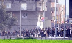 Şırnak'ta nevruz etkinliğinde polise taş atan gruptaki 3 şüpheli gözaltına alındı