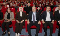 Sivas'ta "Aşık Veysel Anma" konseri düzenlendi