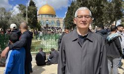 Türkiye'nin Filistin nezdindeki Kudüs Başkonsolosu Mescid-i Aksa'da cuma namazı kıldı
