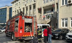 Zonguldak'ta adliye binasının arşiv bölümünde çıkan yangın söndürüldü