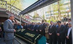 Beşiktaş'taki gece kulübü yangınında ölen Şivan Dolu'nun cenazesi Sarıyer'de toprağa verildi