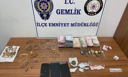 Bursa'da uyuşturucu operasyonlarında yakalanan 64 zanlıdan 10'u tutuklandı