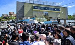 Gaziosmanpaşa'da oy pusulalarının yeniden sayımına devam ediliyor