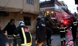 Amasya'da tarihi konakta çıkan yangın söndürüldü