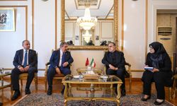 BBP Genel Başkanı Destici, İran Büyükelçiliği'ne taziye ziyaretinde bulundu