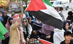 Şanlıurfa'da kadınlar Filistin'e destek için oturma eylemi yaptı