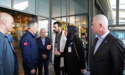 İçişleri Bakanı Yerlikaya, Küçükçekmece'de çöken binadan kurtarılan yaralıları ziyaret etti