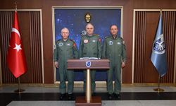Milli Savunma Bakanı Güler, Muharip Hava Kuvvetleri Komutanlığı'nda incelemelerde bulundu