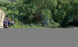 Denizli'de nehre devrilen otomobildeki 2 kişi hayatını kaybetti