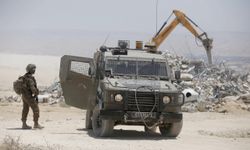 İsrail ordusu, işgal altındaki Batı Şeria'da Filistinlilere ait 4 turistik villayı yıktı