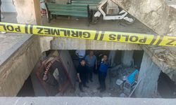 Manisa'da bir iş merkezinde zemin çökmesi sonucu 1 kişi yaralandı
