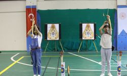 Muş'ta geleneksel okçulukta geleceğin "Mete Gazoz"ları yetişiyor