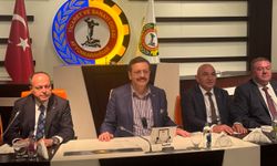 TOBB Başkanı Hisarcıklıoğlu, Afyonkarahisar'da oda ve borsa meclis üyeleriyle bir araya geldi