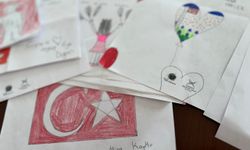 TÜGVA İstanbul Yaz Okulu öğrencilerinden 15 Temmuz şehitlerinin ailelerine mektup