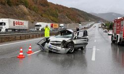 GÜNCELLEME - Samsun-Ankara kara yolundaki trafik kazasında 3 kişi öldü, 10 kişi yaralandı