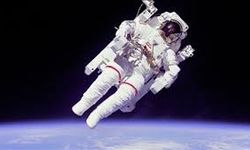 Uzay istasyonunda mahsur kalan Amerikalı 2 astronot, şubata kadar bekleyecek