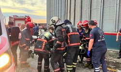 Sakarya'da makarna fabrikasındaki patlamanın ardından bir kişinin cansız bedenine ulaşıldı