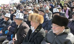 Ahıska Türklerinin Kırgızistan'a gelişinin 80. yıl dönümü kutlandı