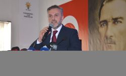 AK Parti'li Kandemir, Kocaeli'de ilçe kongresinde konuştu: