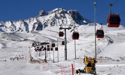 Erciyes Kayak Merkezi'nde sezon açıldı