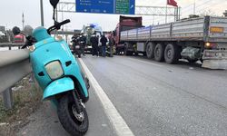 GÜNCELLEME - Kocaeli'de tırla çarpışan motosikletteki sürücü öldü