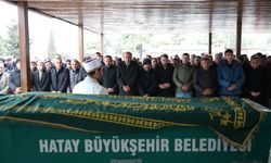 Hatay'da evlerinde zehirlenerek ölen anne ve 3 çocuğunun cenazeleri defnedildi