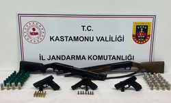 Kastamonu'da silah kaçakçılığı yaptıkları iddiasıyla 5 zanlı yakalandı