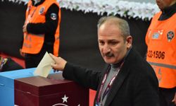 Trabzonspor'un olağan genel kurulunda oy verme işlemi başladı