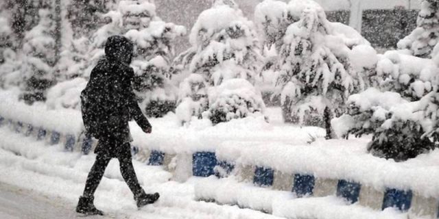 Valilikten okullara 2 gün kar tatili açıklaması