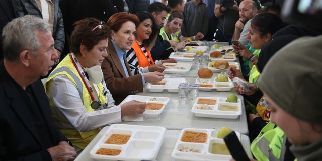 İYİ Parti Genel Başkanı Akşener, Kahramanmaraş'ta çadır kentleri ziyaret etti