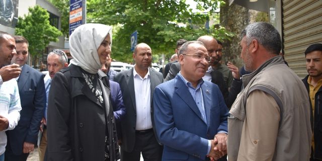 Adalet Bakanı Bekir Bozdağ'dan muhalefete eleştiri: