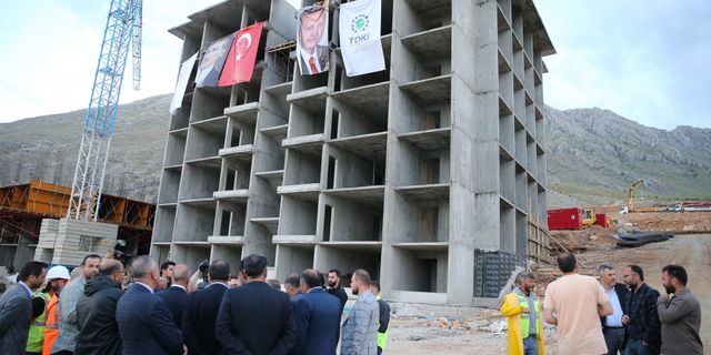 Bakan Kirişci, Kahramanmaraş'taki deprem konutlarını inceledi: