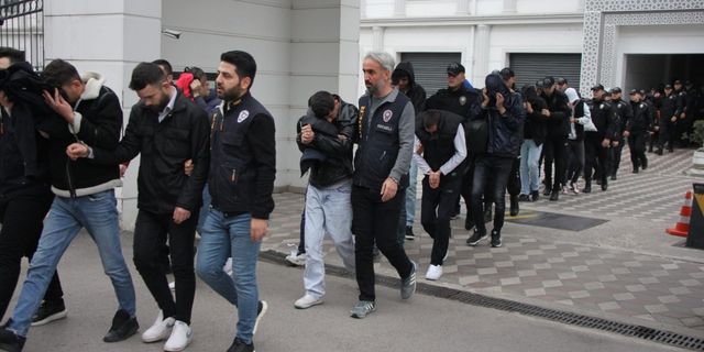 GÜNCELLEME - Kocaeli merkezli dolandırıcılık operasyonunda 12 şüpheli tutuklandı