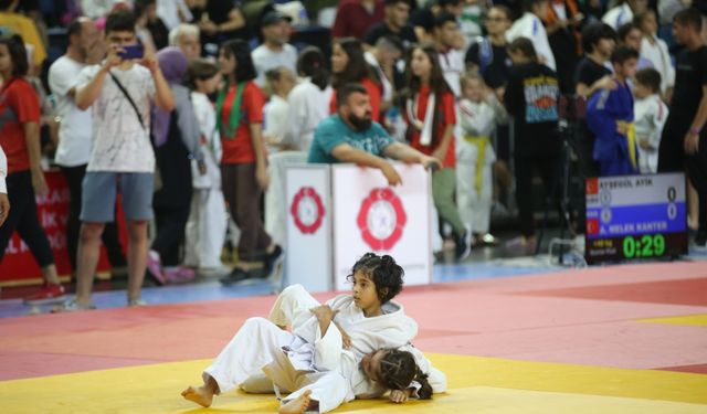 11. Uluslararası Valilik Kupası Judo Turnuvası, Sakarya'da başladı