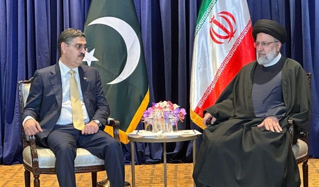 Pakistan, İran ile ilişkileri daha da güçlendirme kararlılığını yineledi