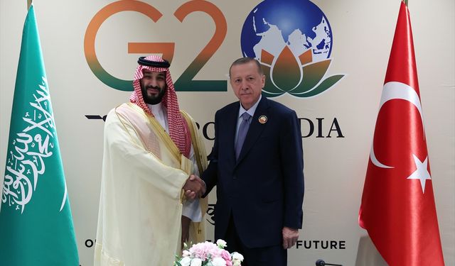 YENİ DELHİ - Cumhurbaşkanı Erdoğan, Suudi Arabistan Veliaht Prensi Muhammed bin Selman ile görüştü
