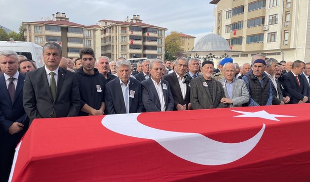 Eski Milletvekili Ali Öğüten'in cenazesi memleketi Karabük'te defnedildi