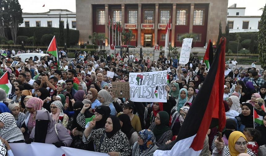 Fas'ın birçok kentinde binlerce kişi Gazze'ye destek gösterileri düzenledi