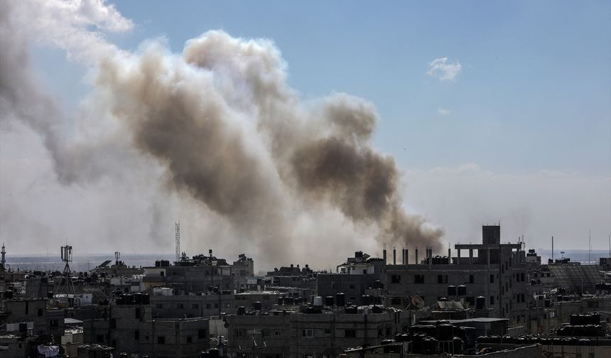 Kassam Tugayları, Gazze'de İsrail askerleri ile askeri araçları hedef aldı
