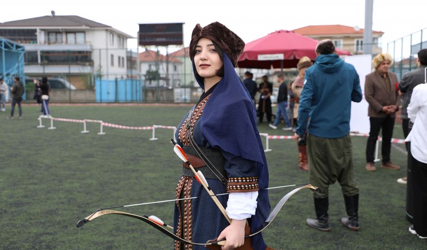 İller Arası Geleneksel Türk Okçuluğu Turnuvası Türkiye Finali, Sakarya'da başladı